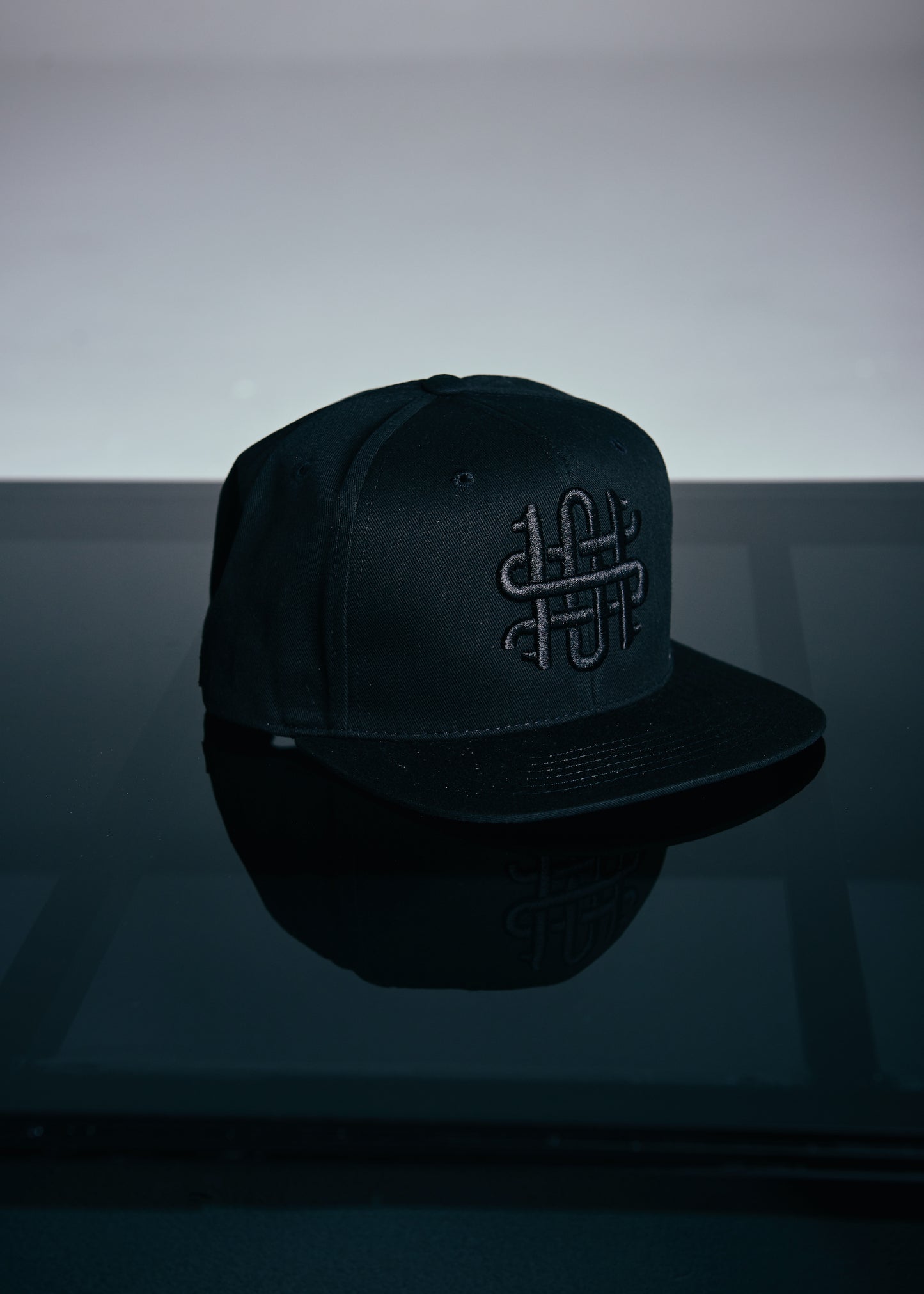 HONOS - Monogram snapback